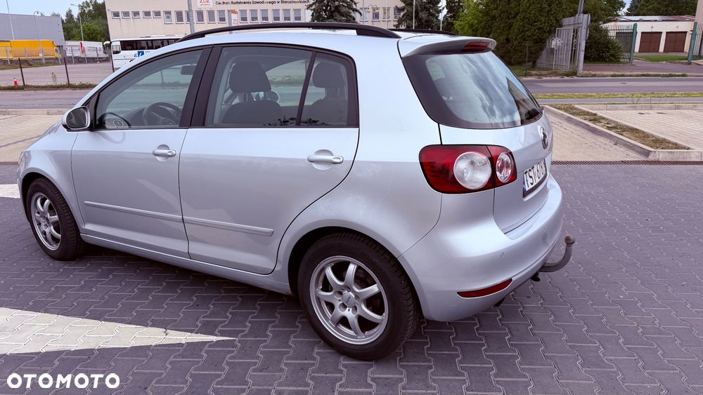 Volkswagen Golf Plus 1.6 TDI Comfortline - 2