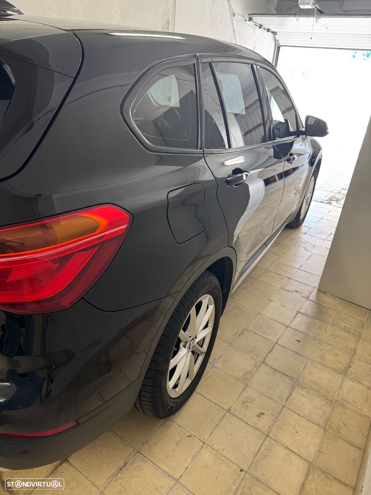 BMW X1 18 d sDrive - 5