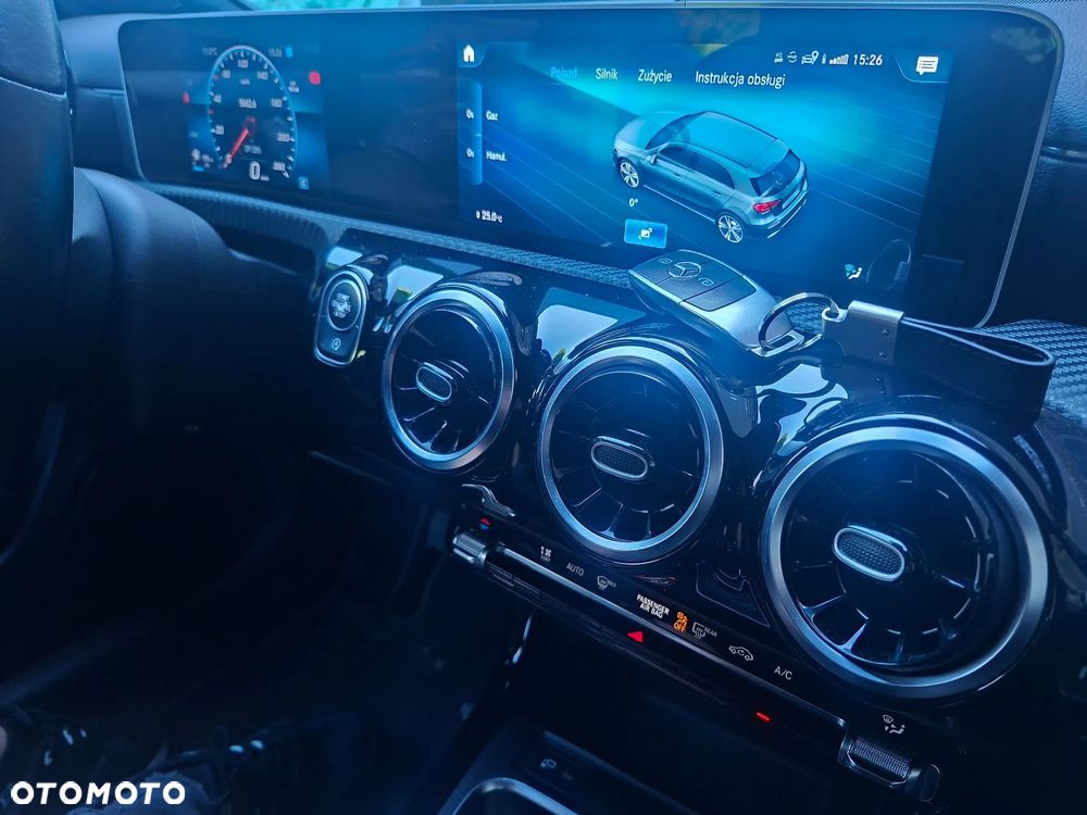 Mercedes-Benz Klasa A 160 Advanced Progressive - 27