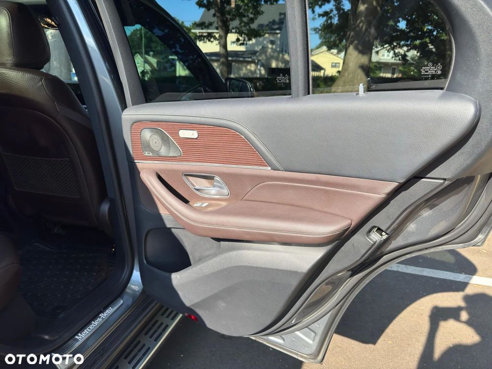 Mercedes-Benz GLE 450 4Matic 9G-TRONIC AMG Line - 26