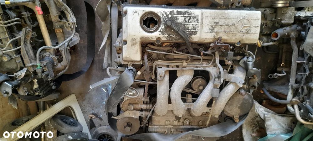 Silnik Mercedes W124 DIESEL 2,0 - 3