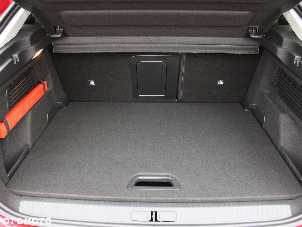 Citroën C4 1.2 mHEV Max eDCT6 - 14
