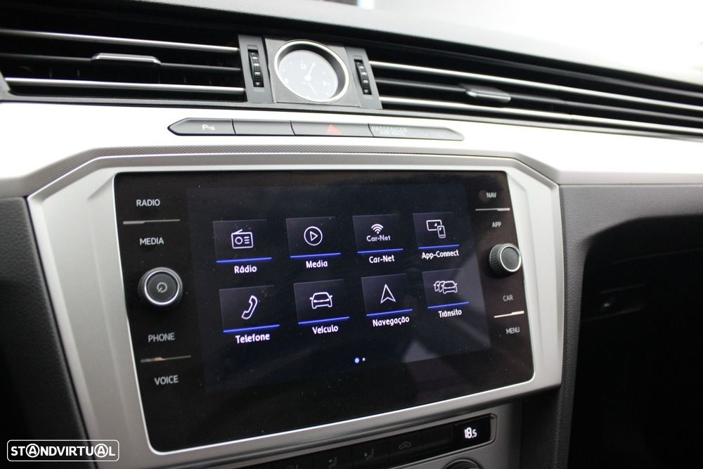 VW Passat Variant 2.0 TDI Business Package DSG - 18