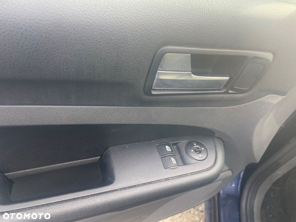 Ford Focus - 8