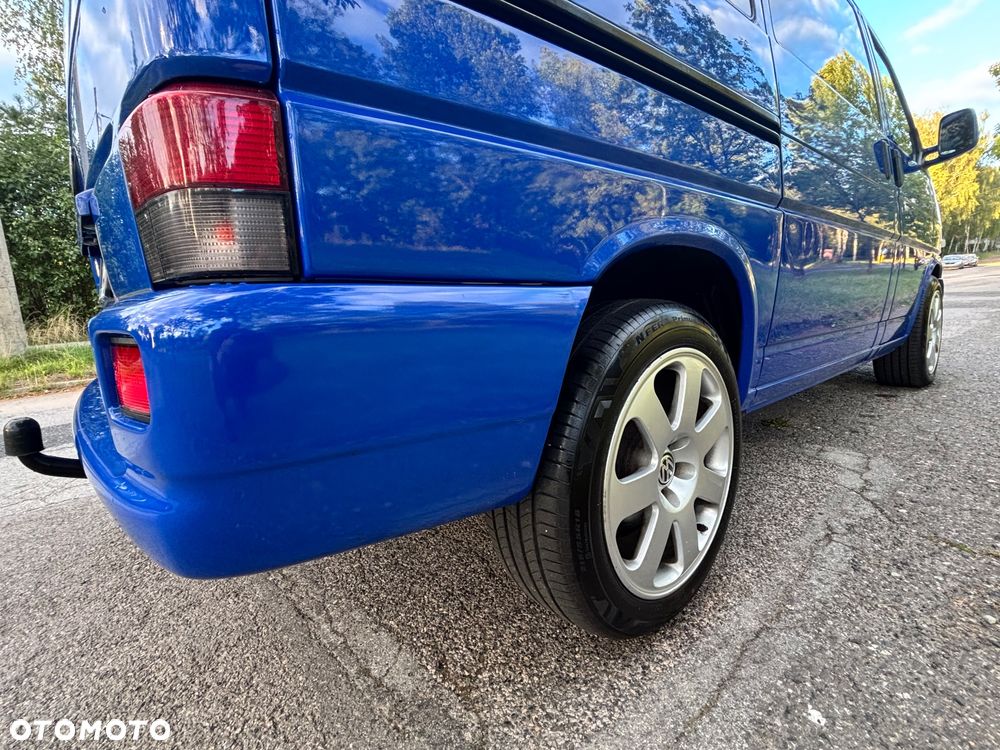 Volkswagen Multivan - 28