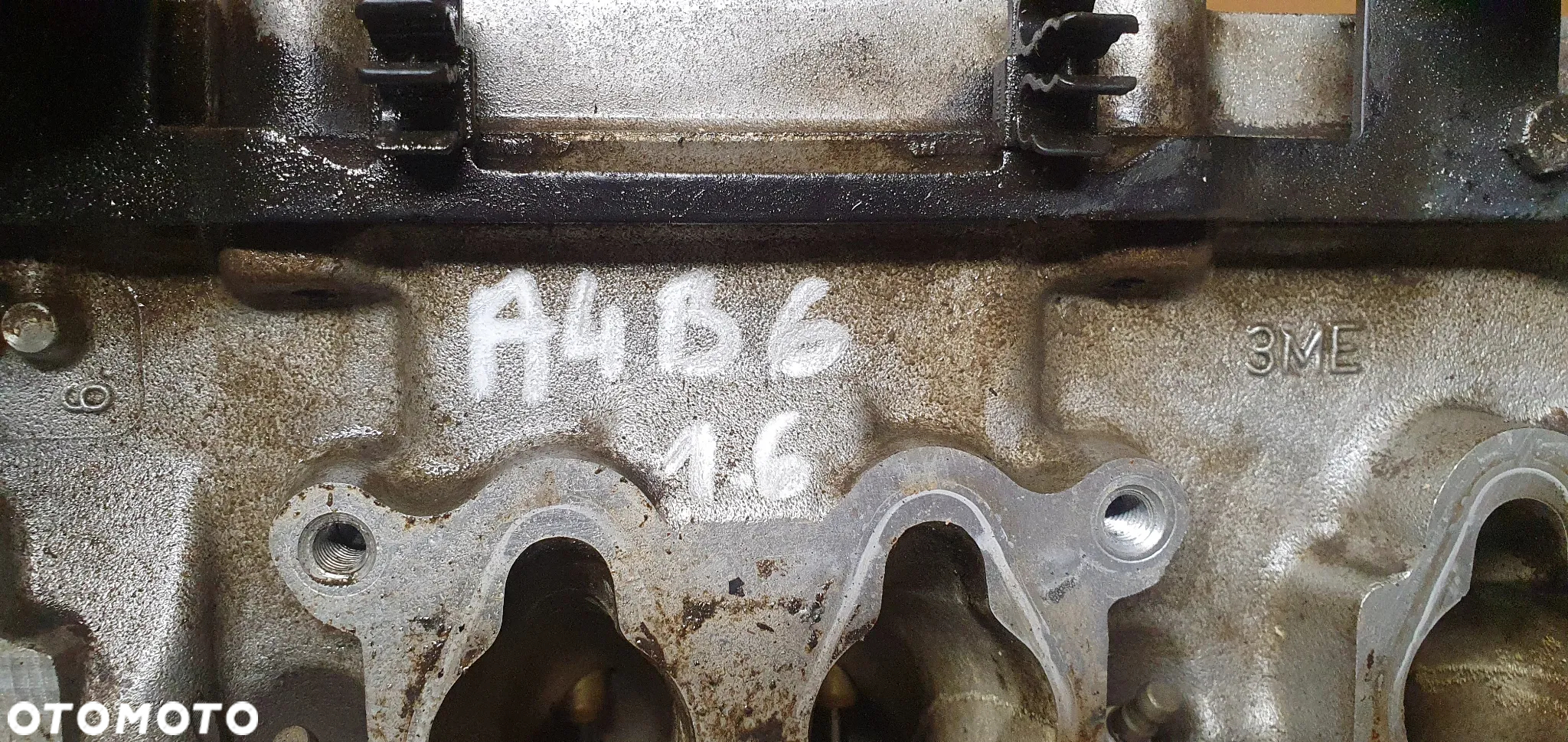 Głowica silnika kompletna wałek Audi A4 B6 1.6 06B103373T - 8