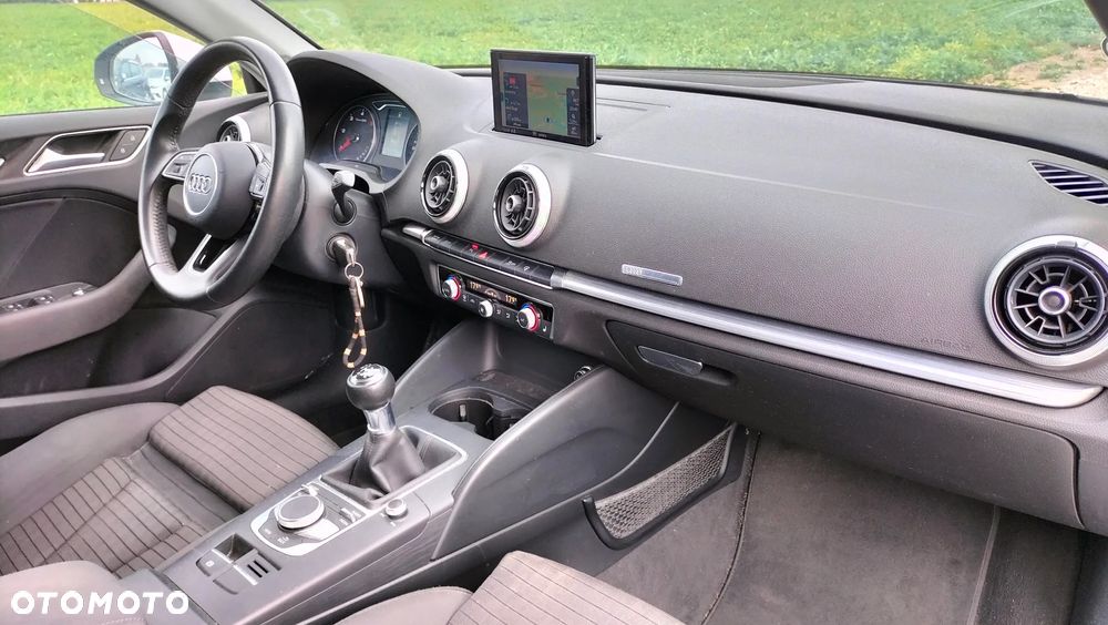 Audi A3 Limousine 1.6 TDI (clean diesel) Ambition - 16