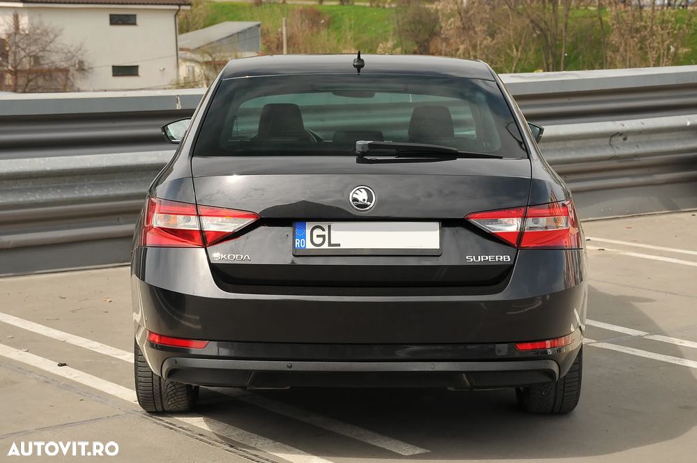 Skoda Superb - 11