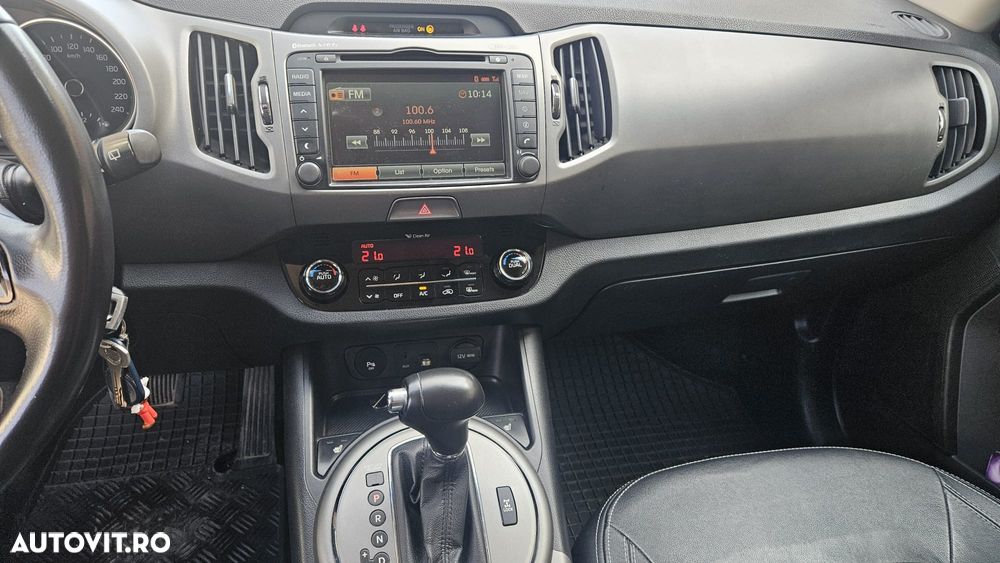 Kia Sportage 2.0 DSL HP 6AT 4x4 Style - 8