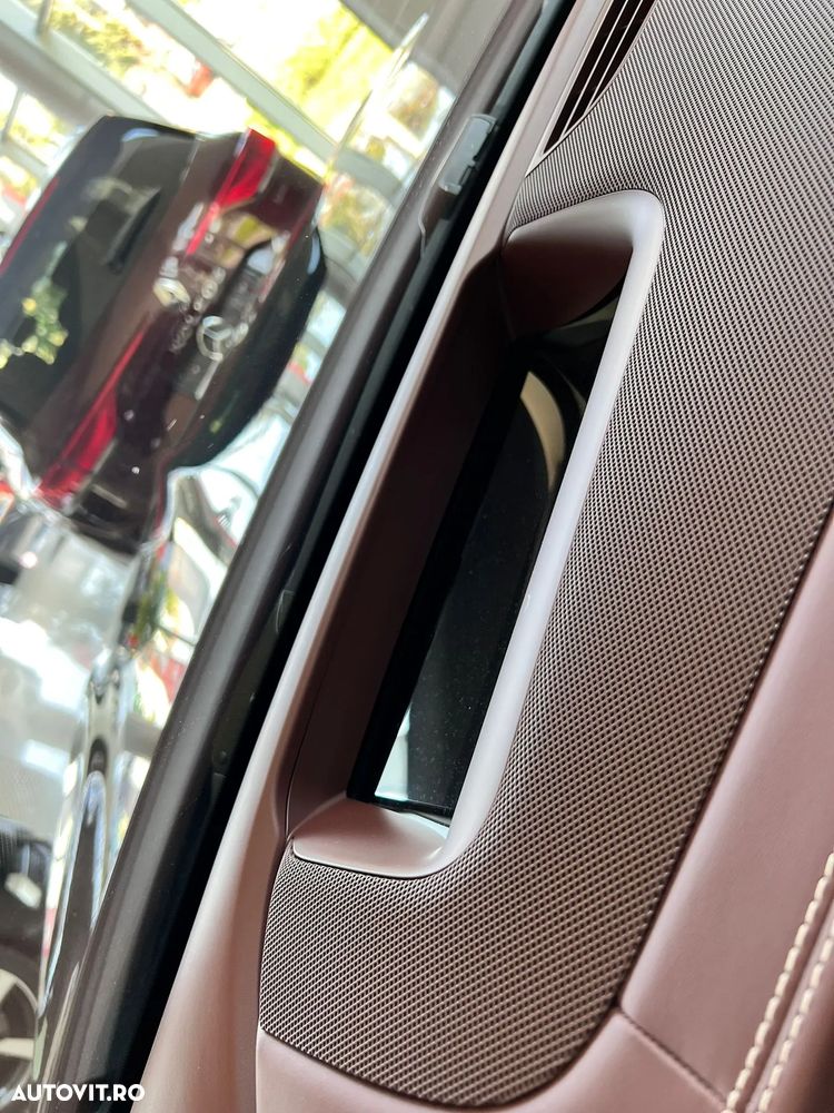 Mercedes-Benz GLS Maybach 600 4Matic 9G-TRONIC - 11