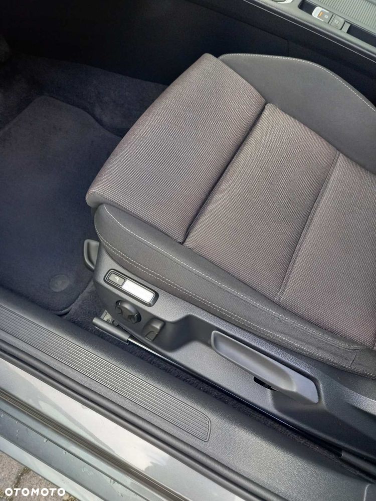 Volkswagen Passat 2.0 TDI BMT Comfortline DSG7 - 16