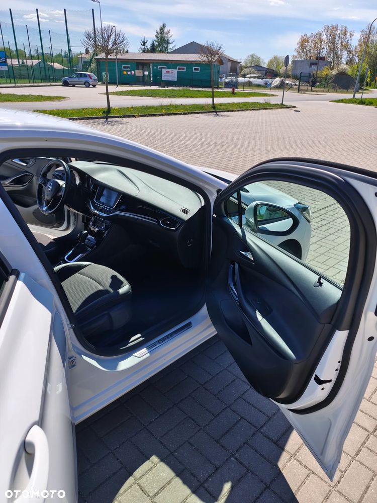 Opel Astra 1.4 T Elite S&S - 8