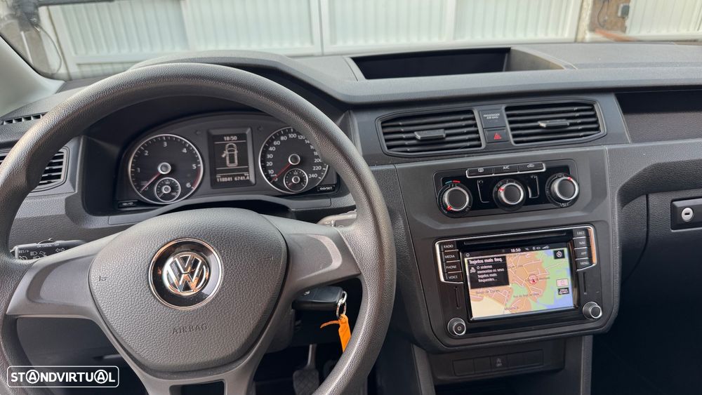 VW Caddy 2.0 TDi BM Extra AC - 26
