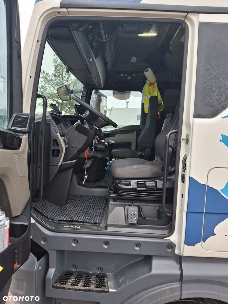 MAN TGX - 11