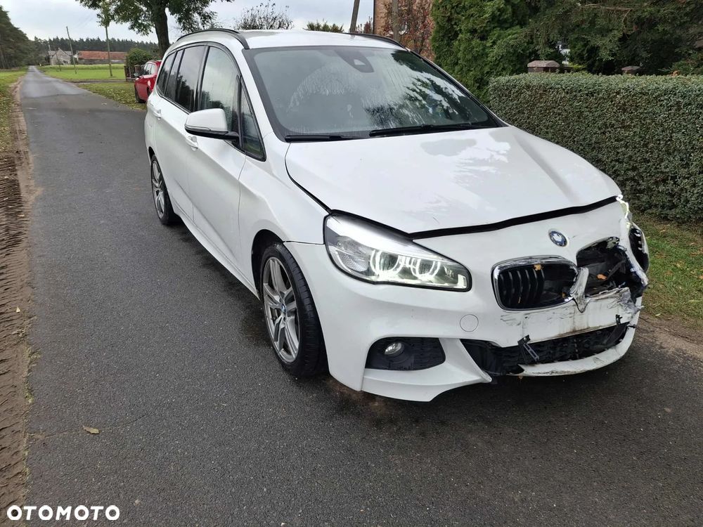 BMW Seria 2 216d Sport Line - 3