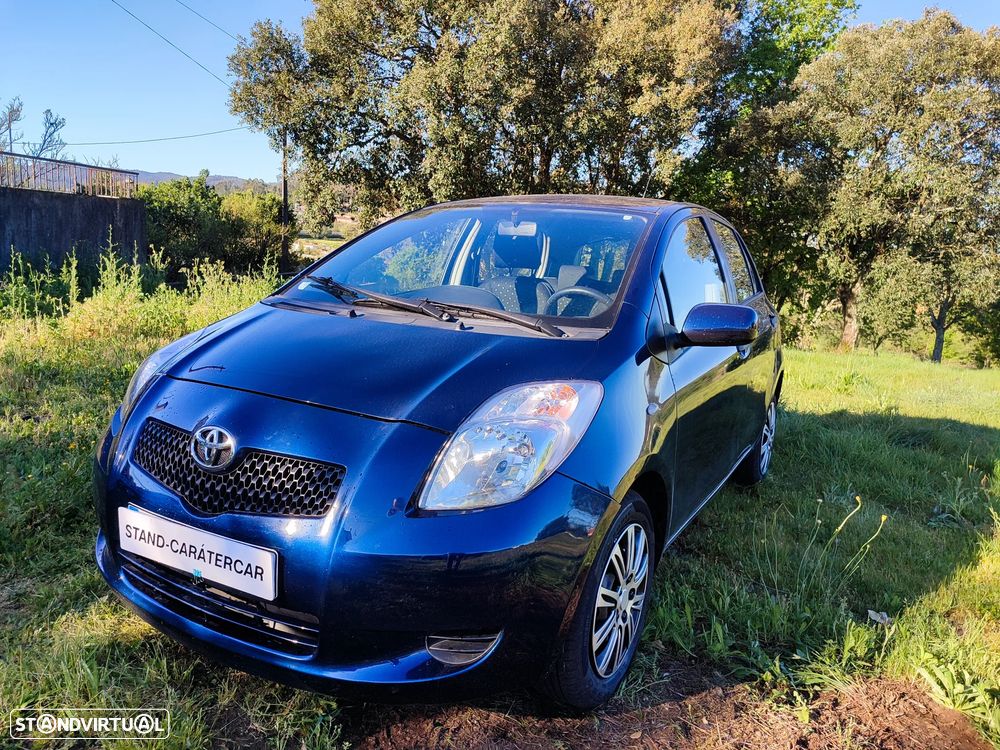 Toyota Yaris 1.4 D-4D Comfort - 1