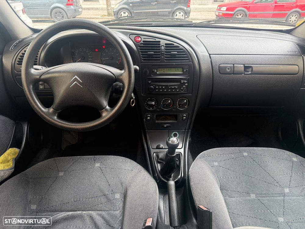 Citroën Xsara 1.4i Exclusive - 11