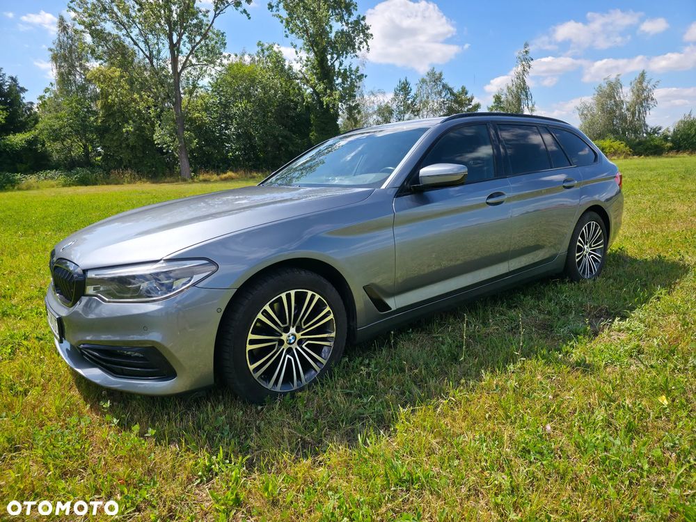 BMW Seria 5 520d Touring Sport Line - 1
