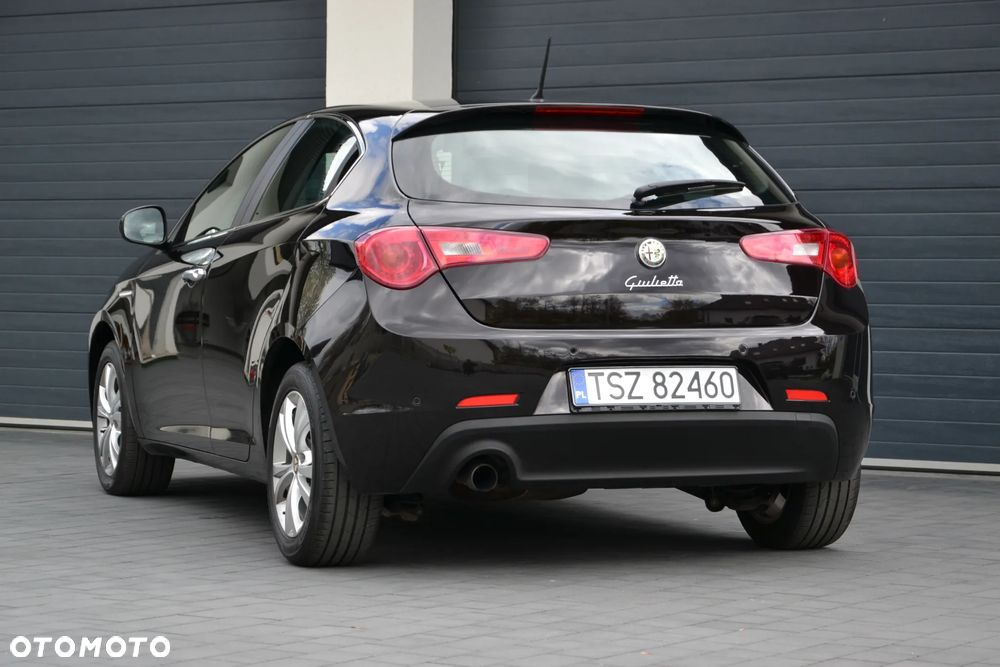 Alfa Romeo Giulietta - 24