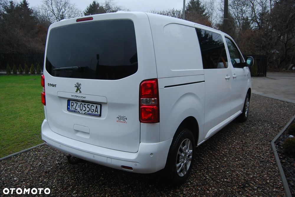 Peugeot Expert - 8