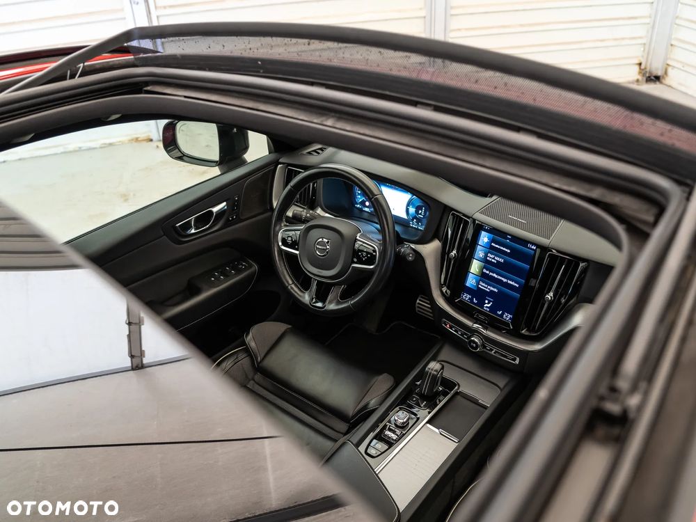 Volvo XC 60 - 32