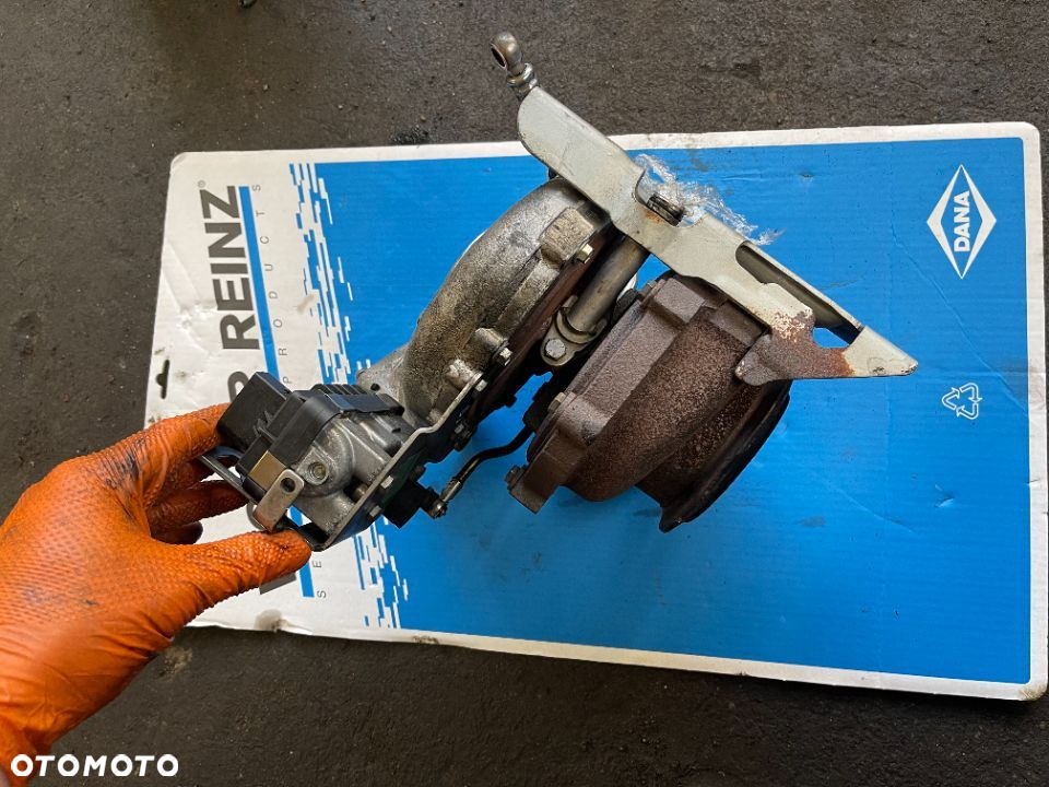 Turbosprężarka GT2260V Bmw e60 e65 525d 530d 730d turbo turbina - 5