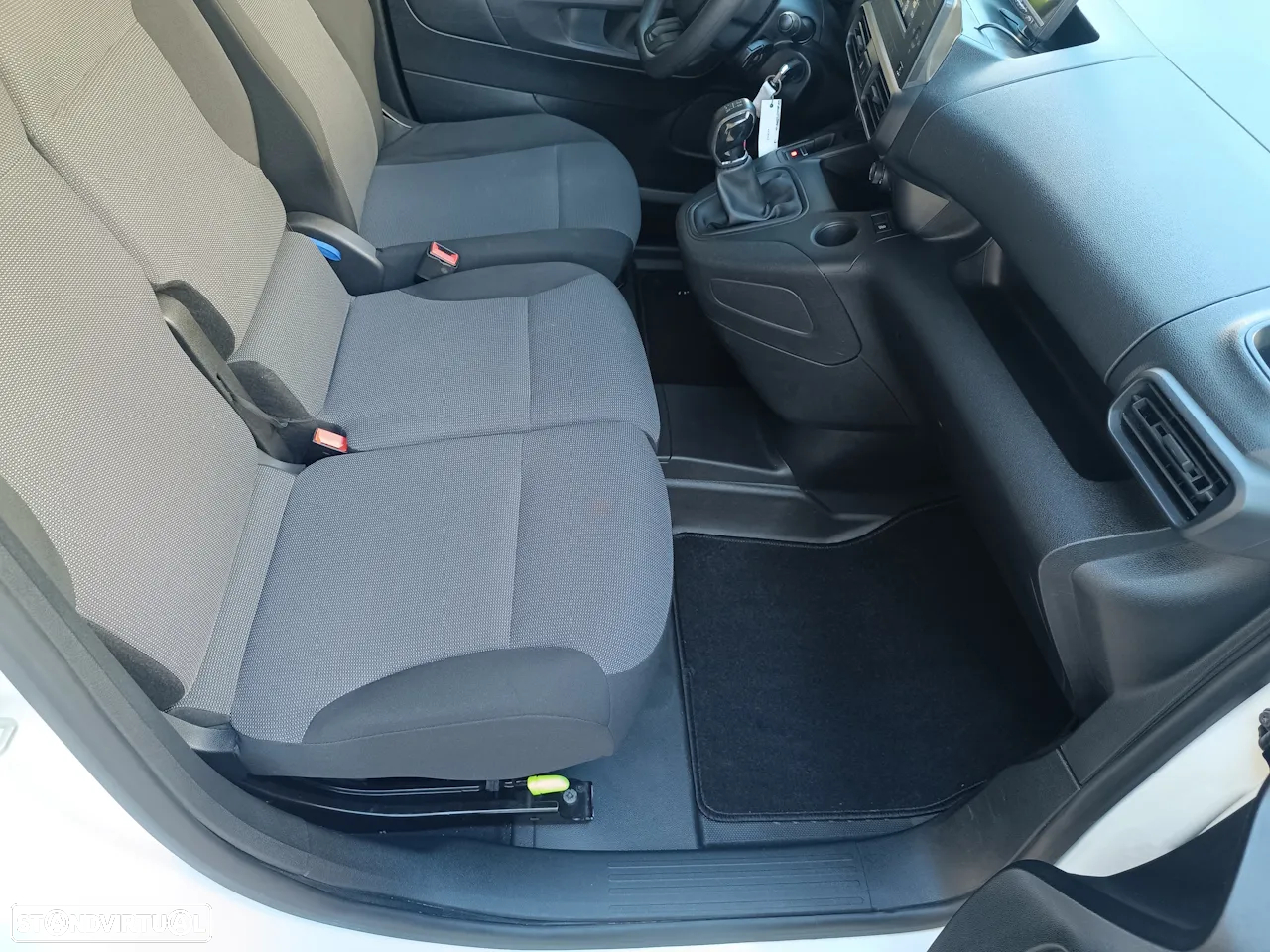 Citroën BERLINGO 1.6 BlueHDi - 17