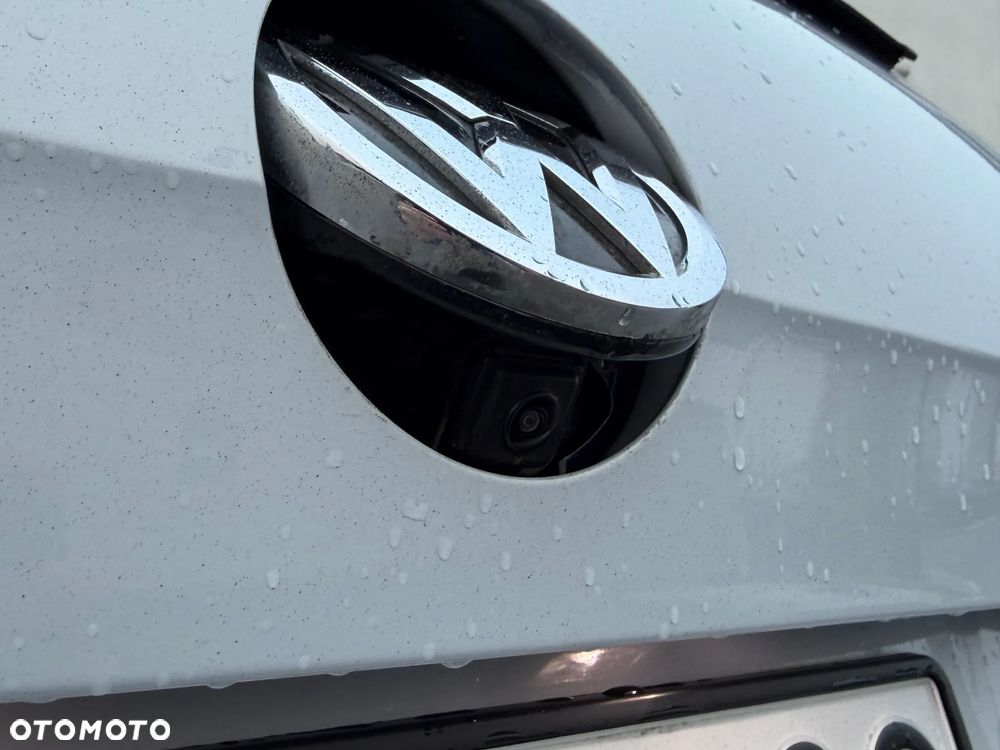 Volkswagen Golf 2.0 TDI (BlueMotion Technology) Highline - 13