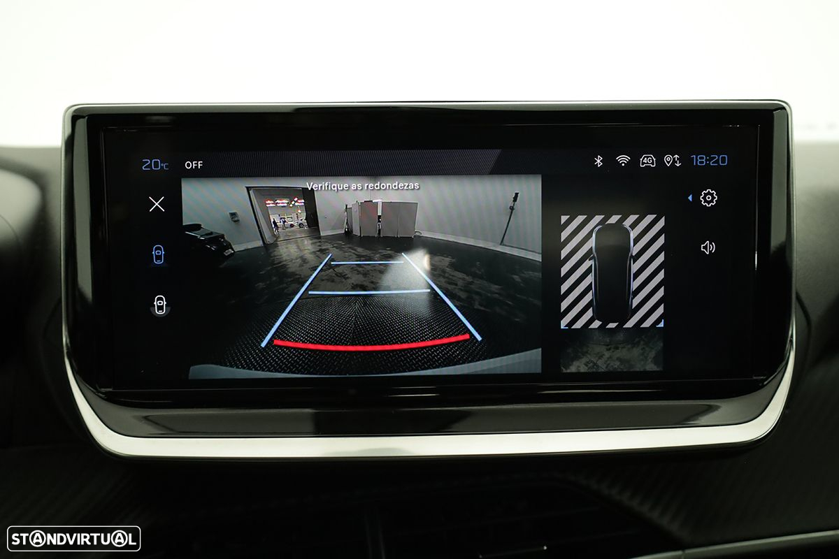 Peugeot 2008 1.2 PureTech Allure EAT8 - 12