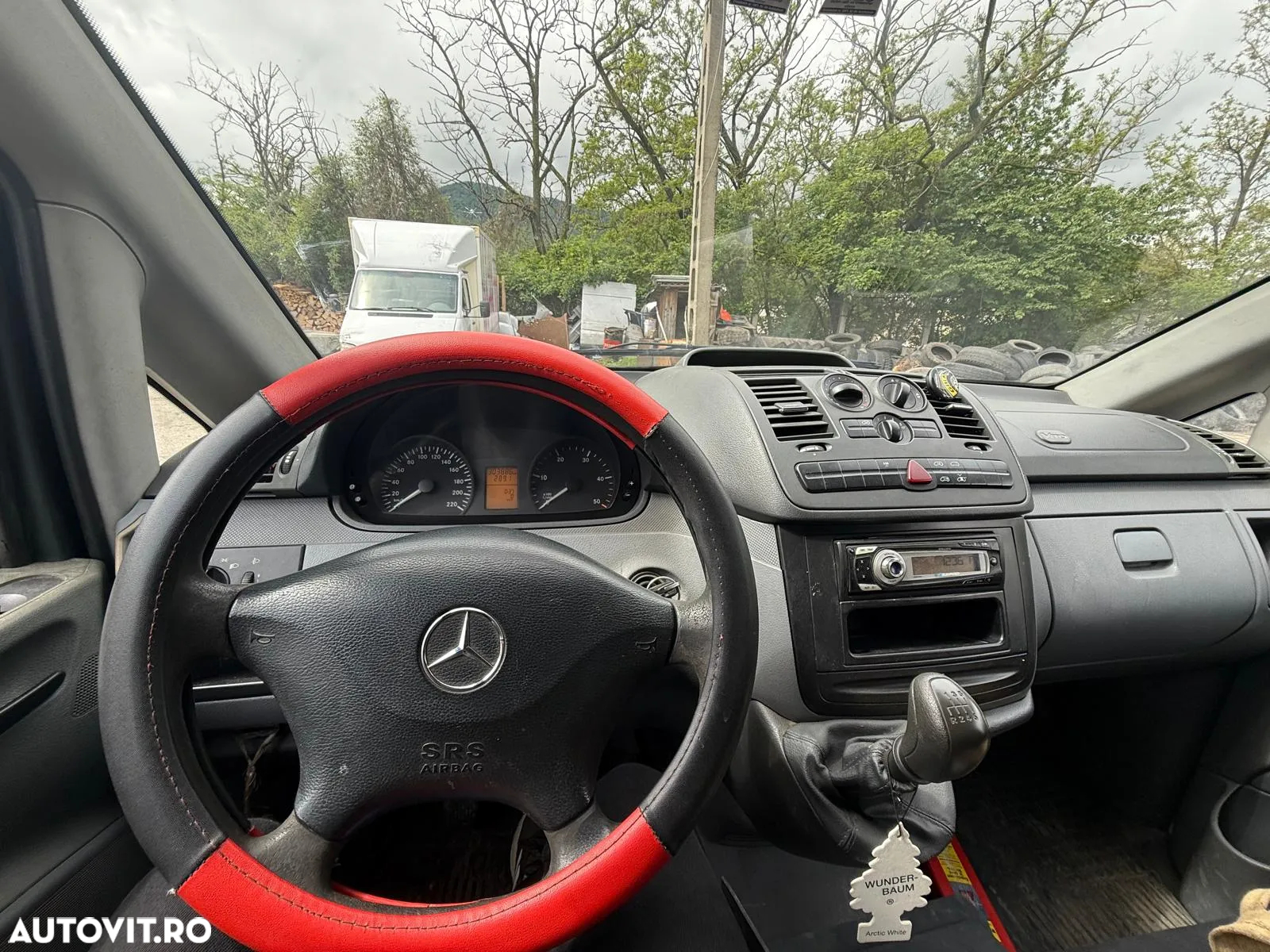 Mercedes-Benz Vito - 2