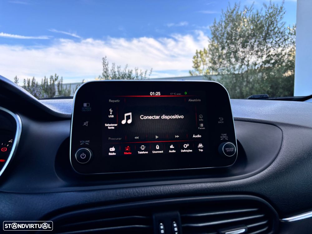 Fiat Tipo 1.3 M-Jet Street - 26