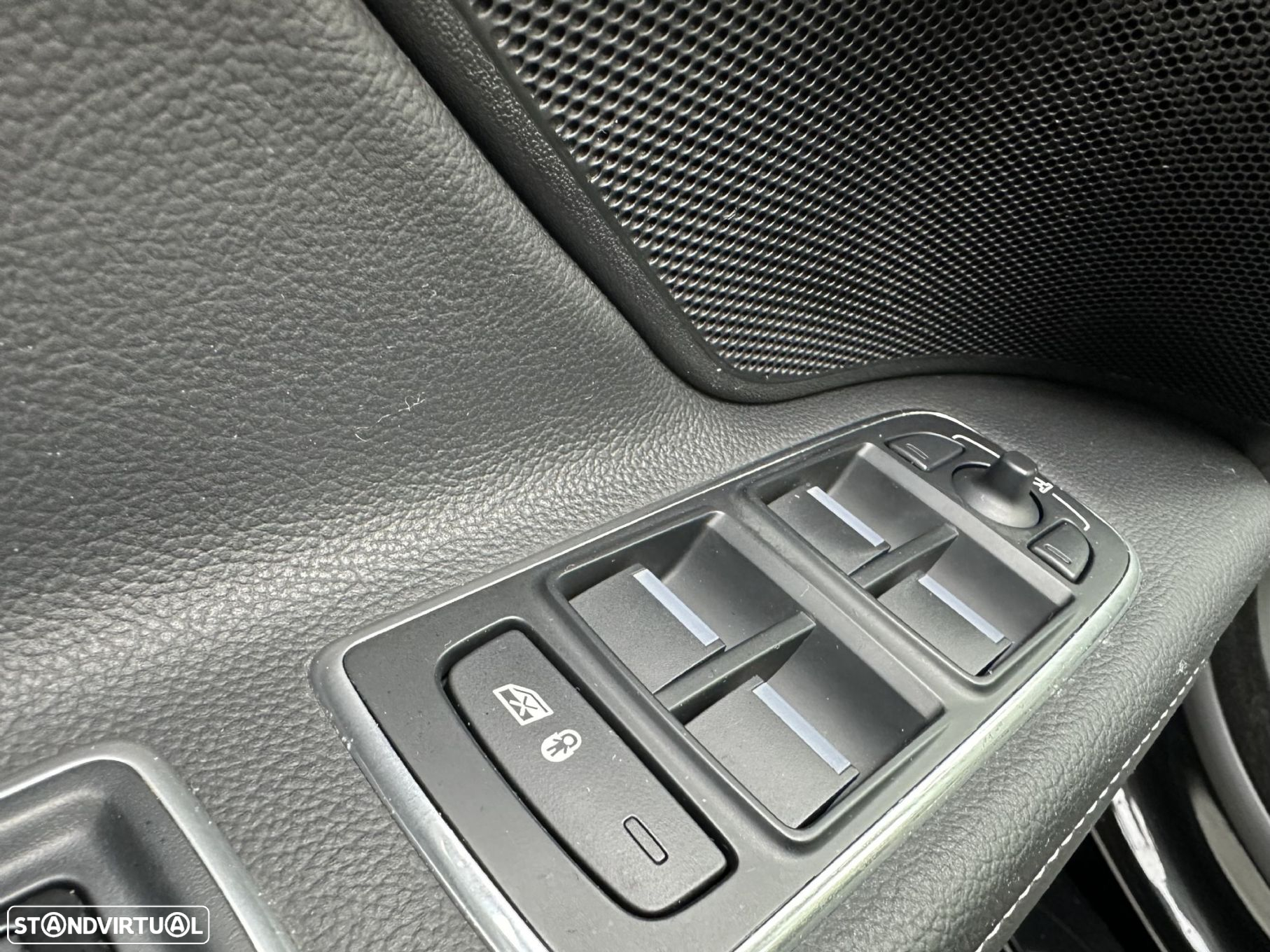 Jaguar XF 2.0 D R-Sport Aut. - 23