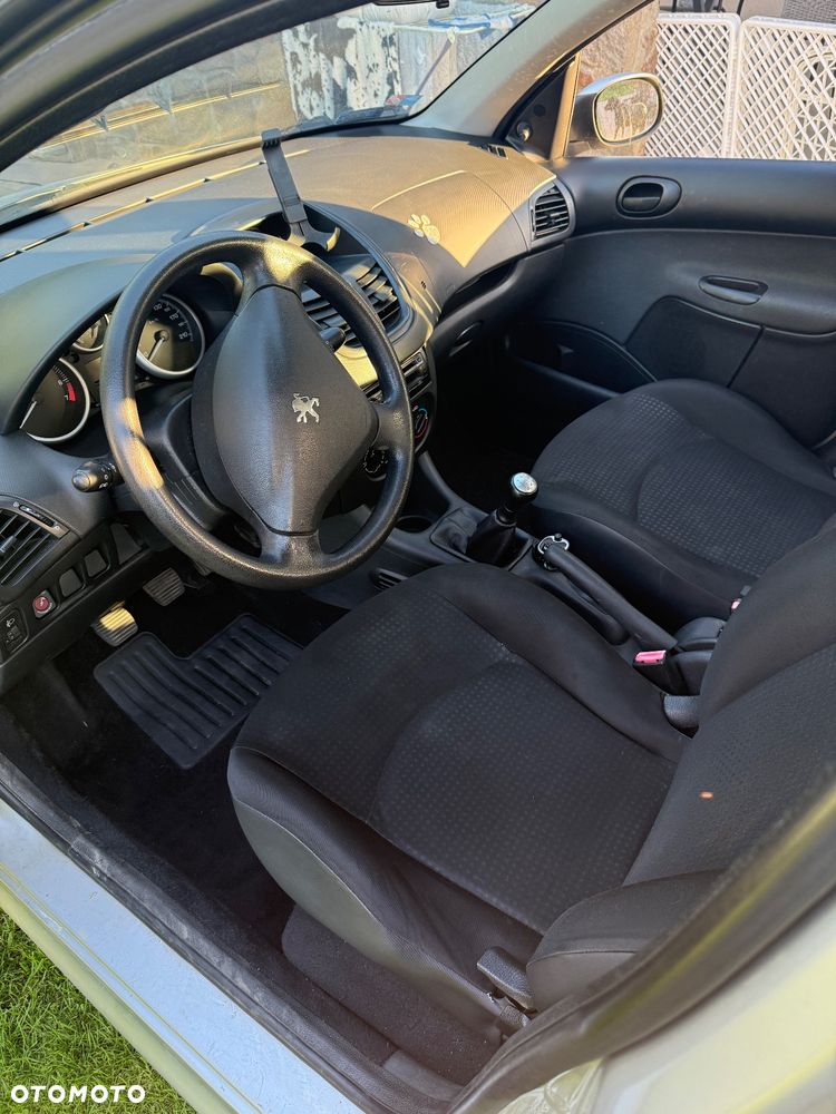 Peugeot 206 plus 206+ 1.1 Presence - 5