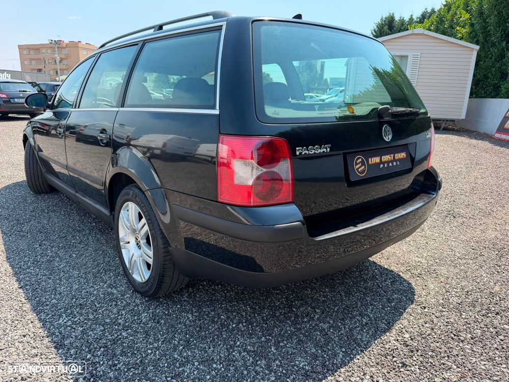 VW Passat 1.9 TDi Confortline Tip - 24