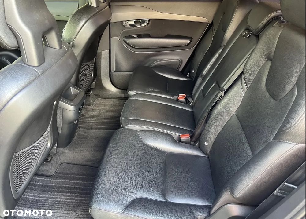 Volvo XC 90 - 34