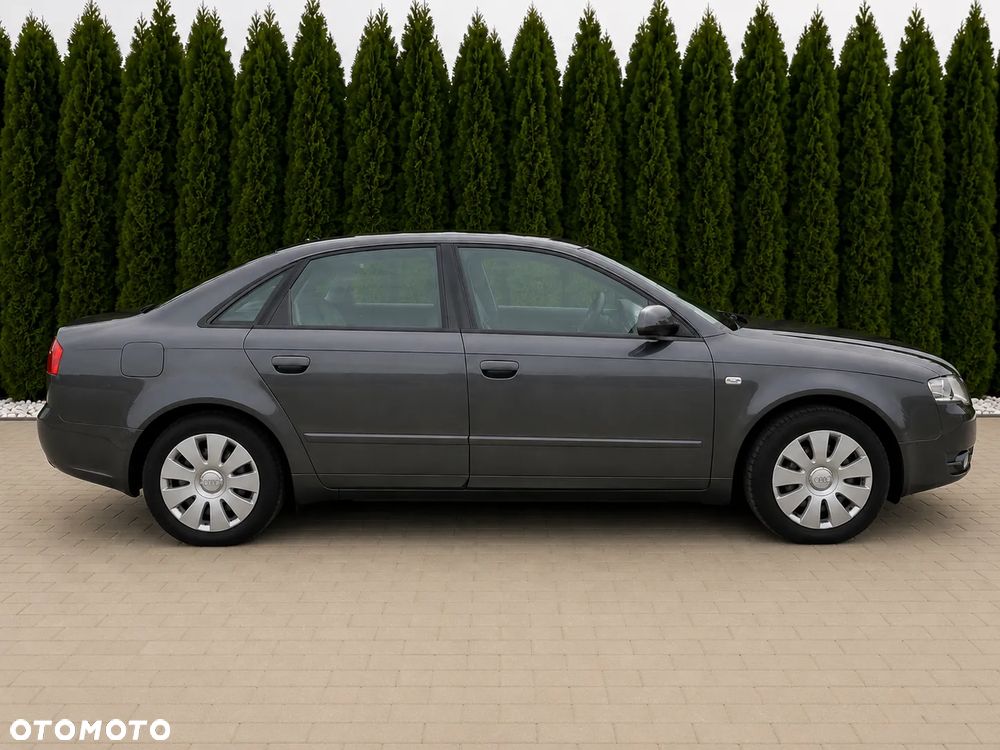 Audi A4 Limousine 2 - 5