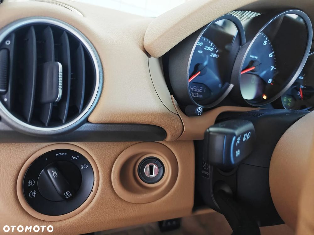 Porsche Boxster Tiptronic S - 15