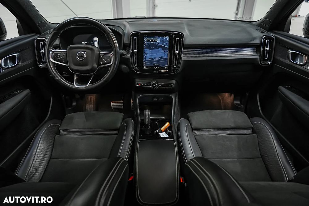 Volvo XC 40 P8 AWD Recharge RDesign - 4