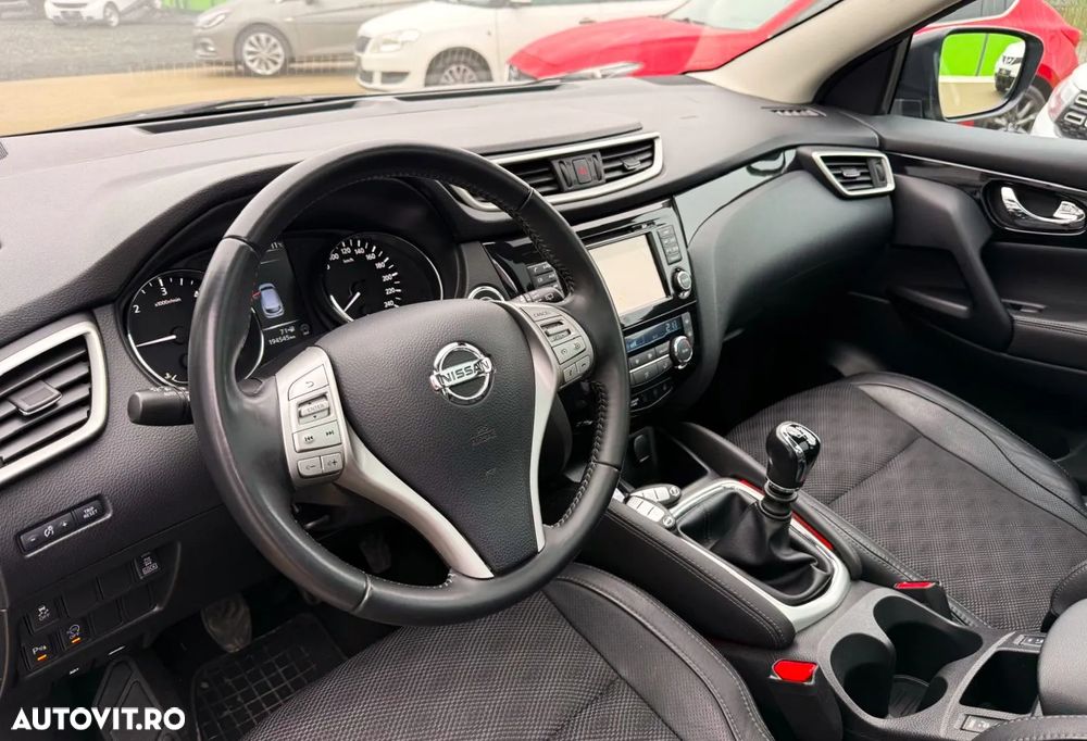 Nissan Qashqai 1.6 DCI 4 x 4 DPF Start/Stop 360 - 18