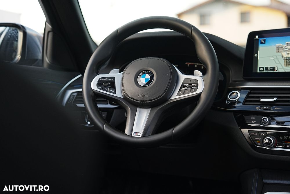 BMW Seria 5 545e xDrive Aut. M Sport Edition - 33