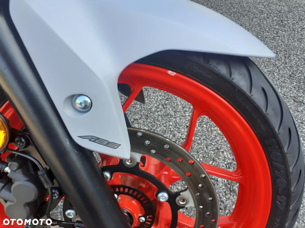 Yamaha MT - 18