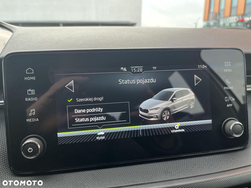 Skoda Fabia 1.0 Essence - 25