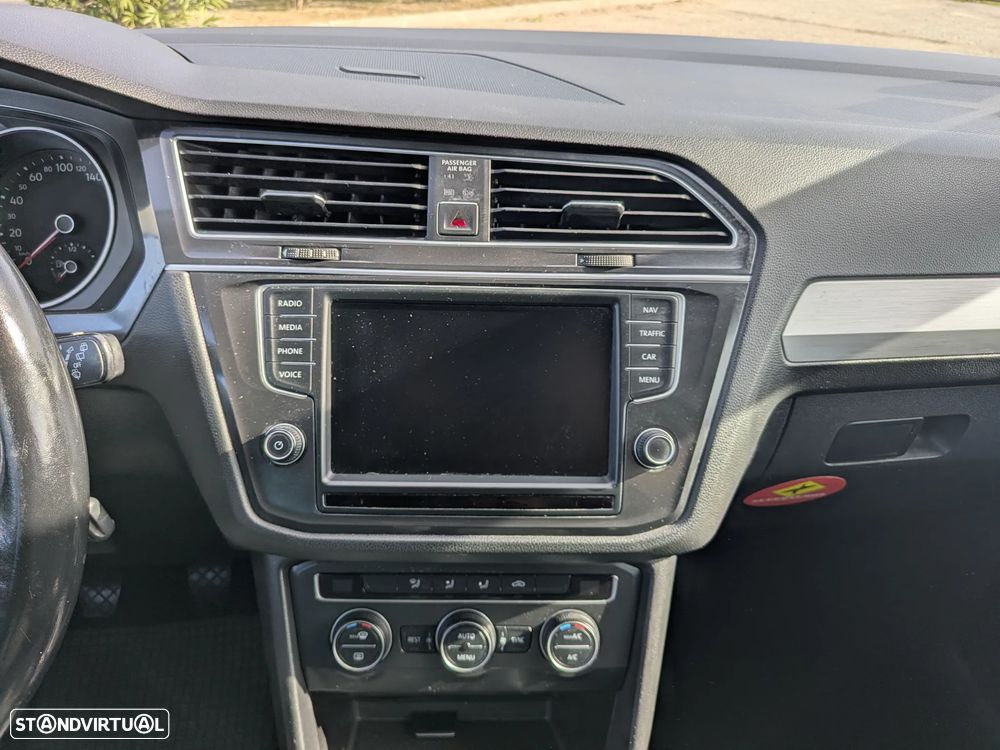 VW Tiguan 2.0 TDI Highline - 11