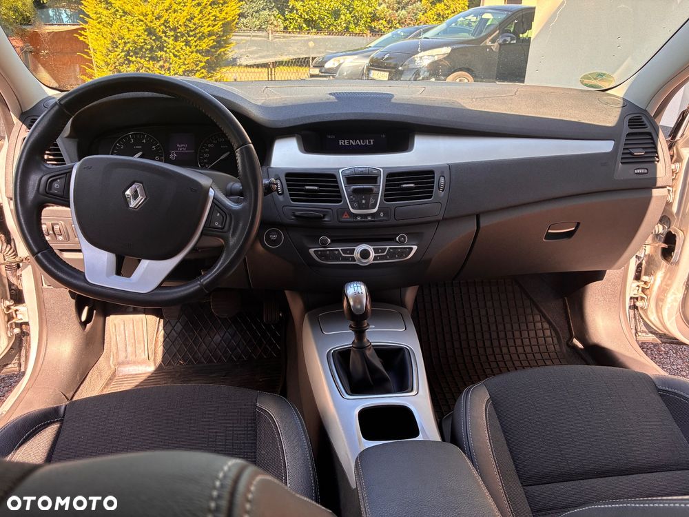 Renault Laguna - 7