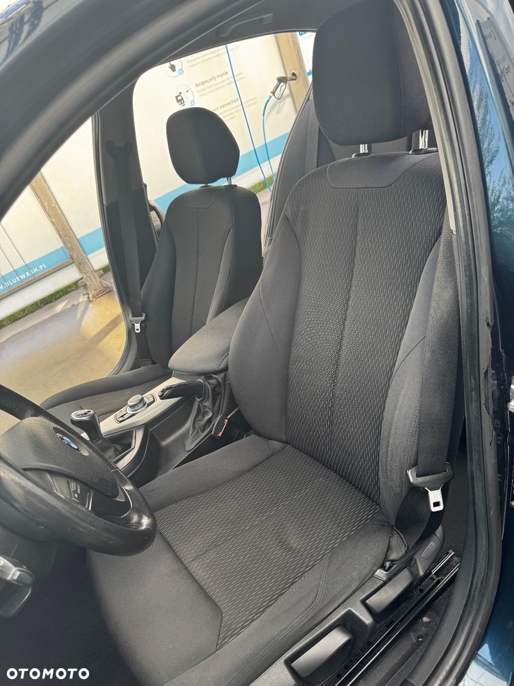 BMW Seria 1 114d - 7