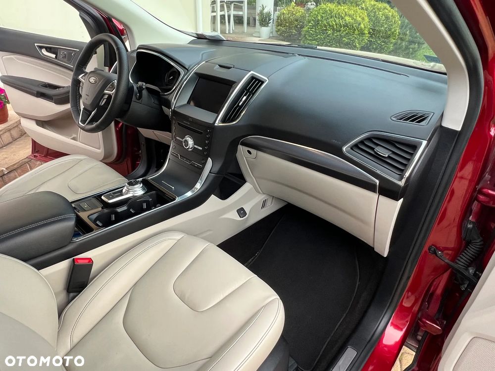 Ford Edge - 13