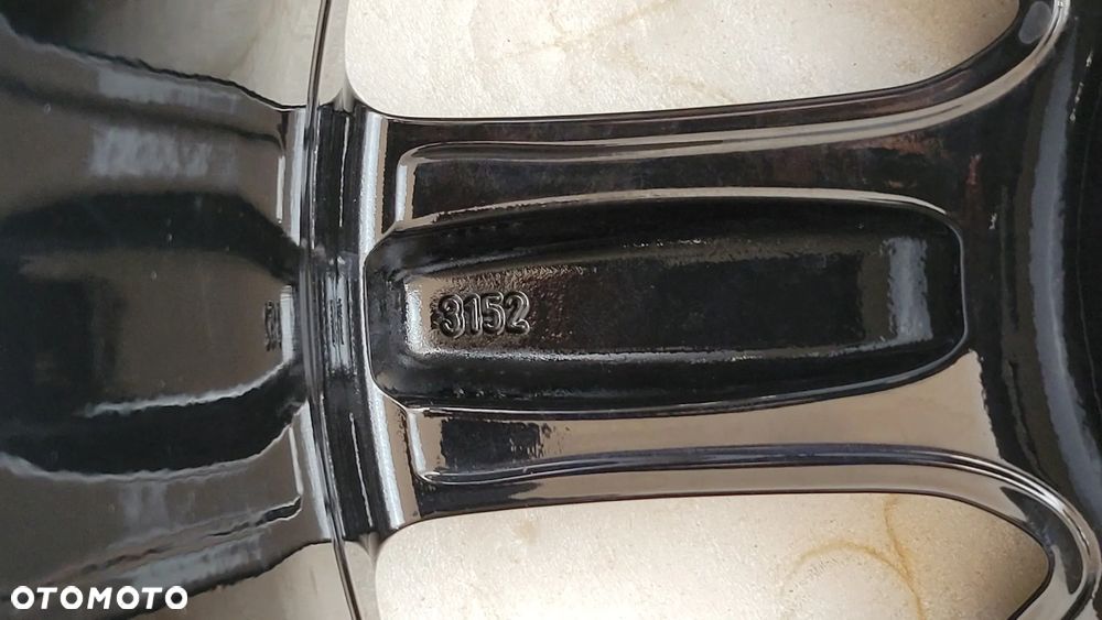 FELGA CITROEN 6,5X17 ET19 4X108 65,1MM 9800494077 - 9