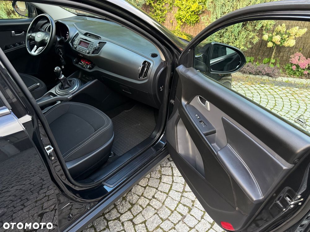 Kia Sportage 2,0 CRDI AWD Vision - 33