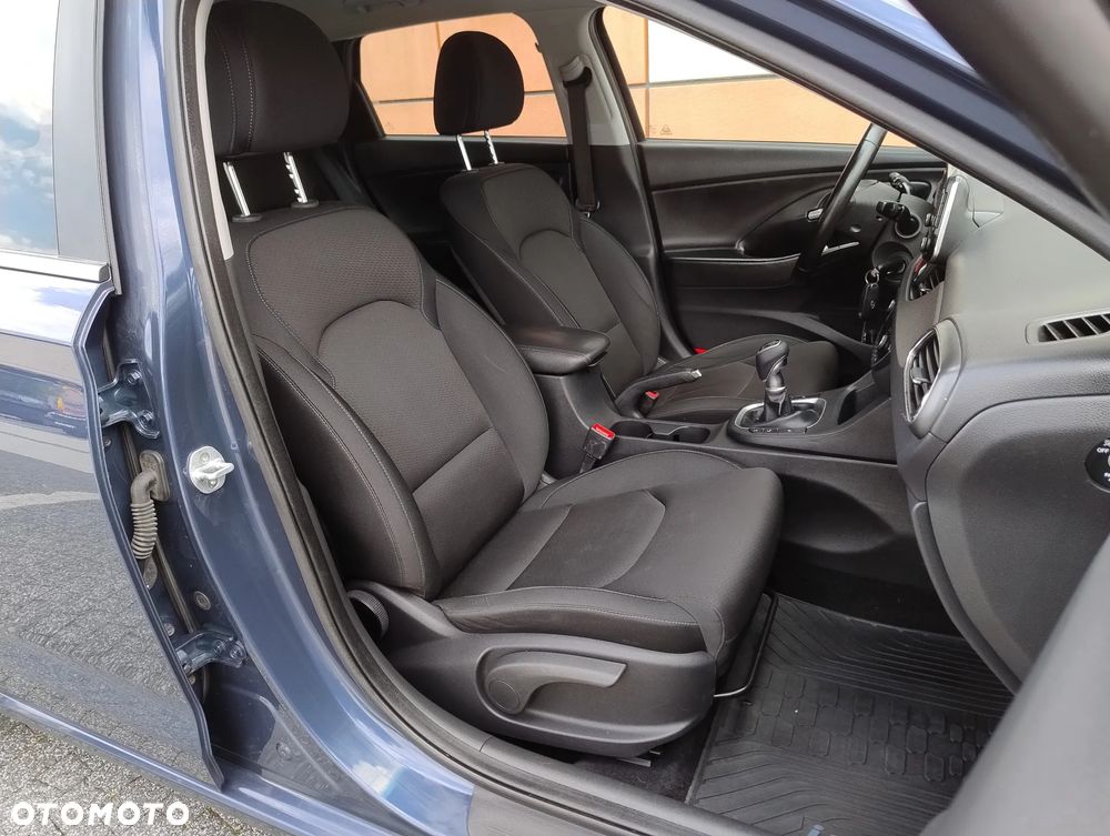 Hyundai i30 1.0 T-GDI Passion Plus - 11