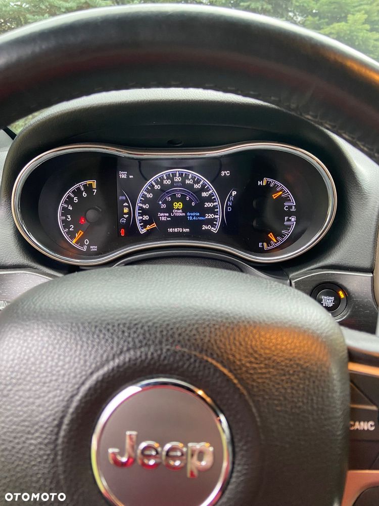 Jeep Grand Cherokee - 10